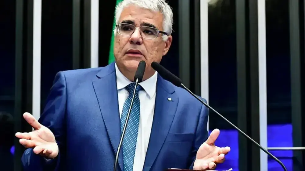 Girão propõe PEC para acabar com emendas Pix