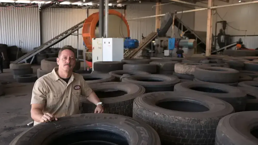 Reciclagem de pneus: como pneus velhos viram asfalto